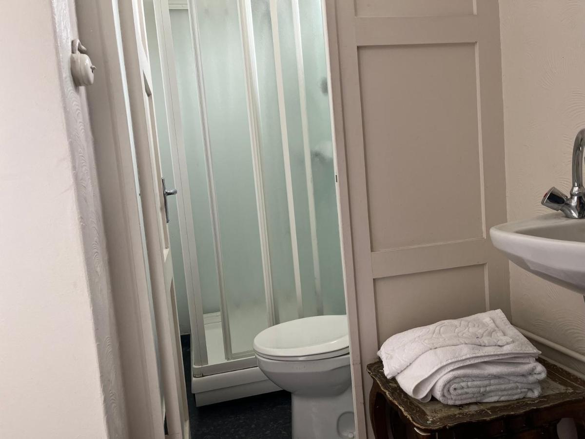 Snorri'S Guesthouse Рейкьявик Экстерьер фото